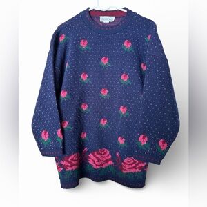 Vintage Floral navy blue and pink sweater by Private Eyes